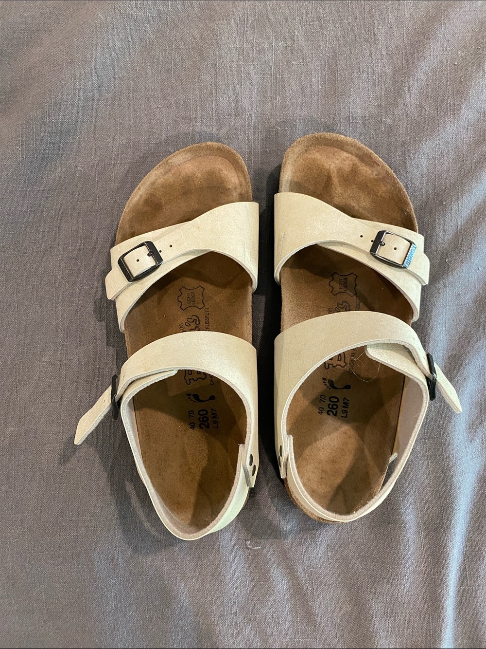 Women’s Cream Double-Buckle Sandals with Contoured Footbed
